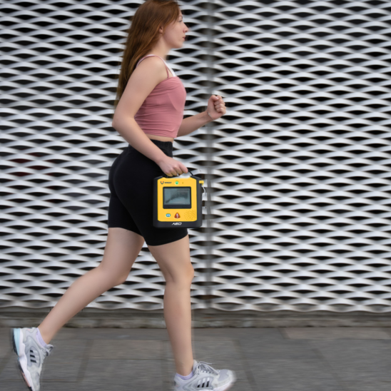 PowerBeat X3 AED